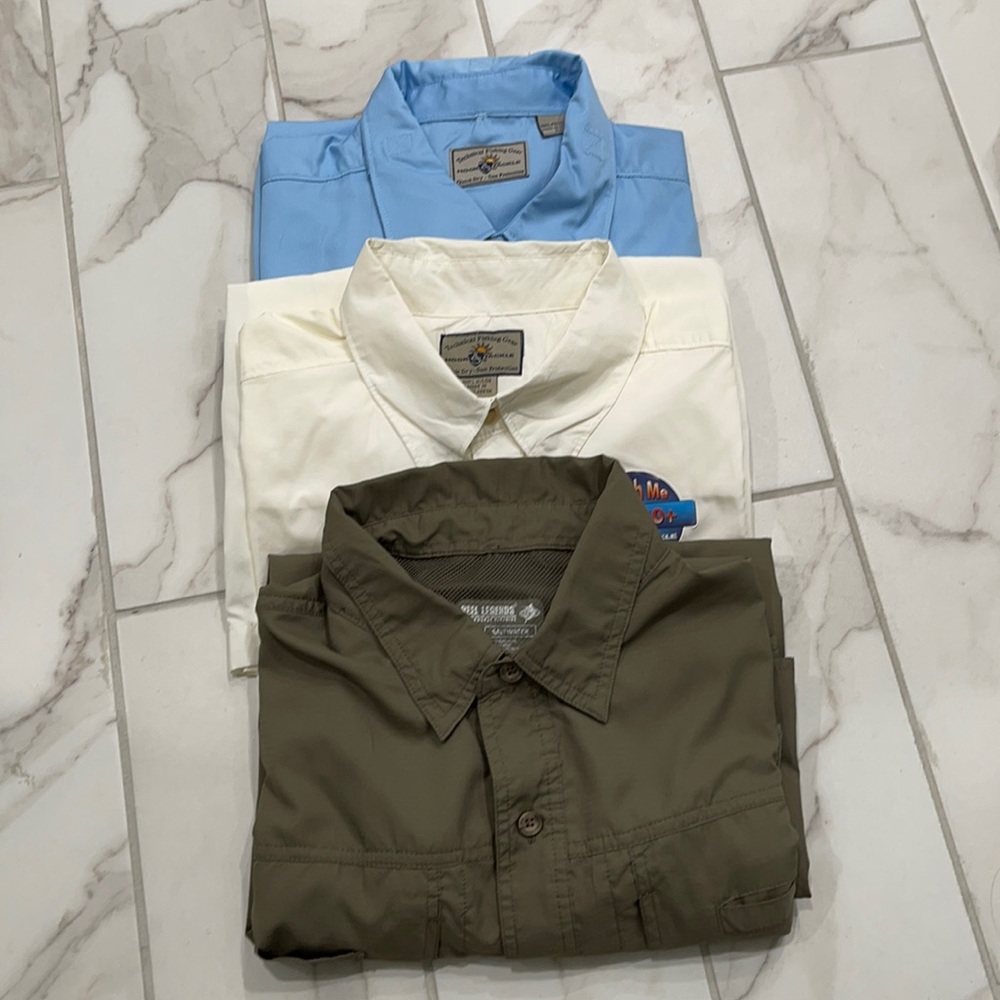 Men’s short sleeved fishing shirt bundle. Size XL